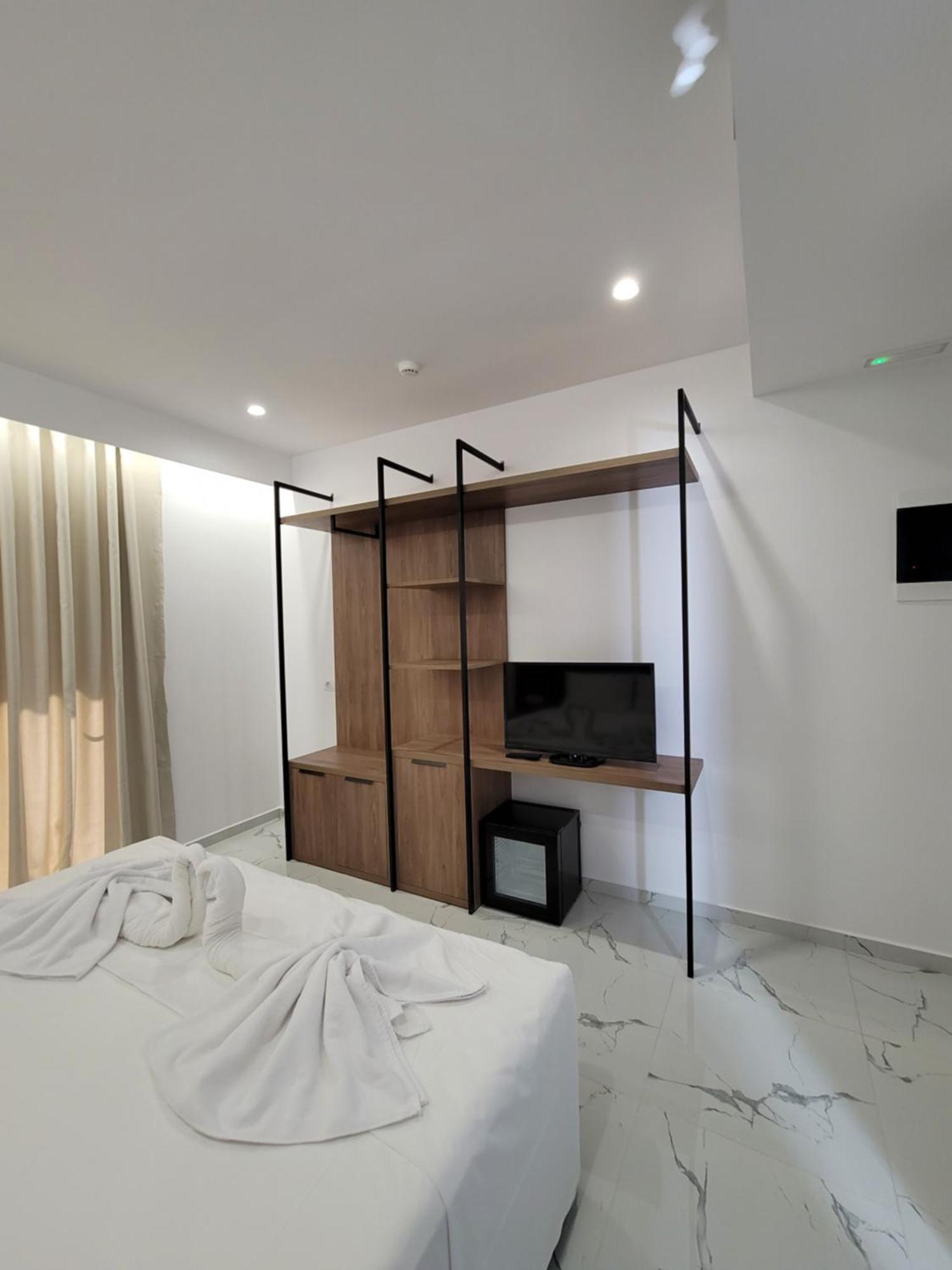 Prestige Hotel คซามิล ภายนอก รูปภาพ