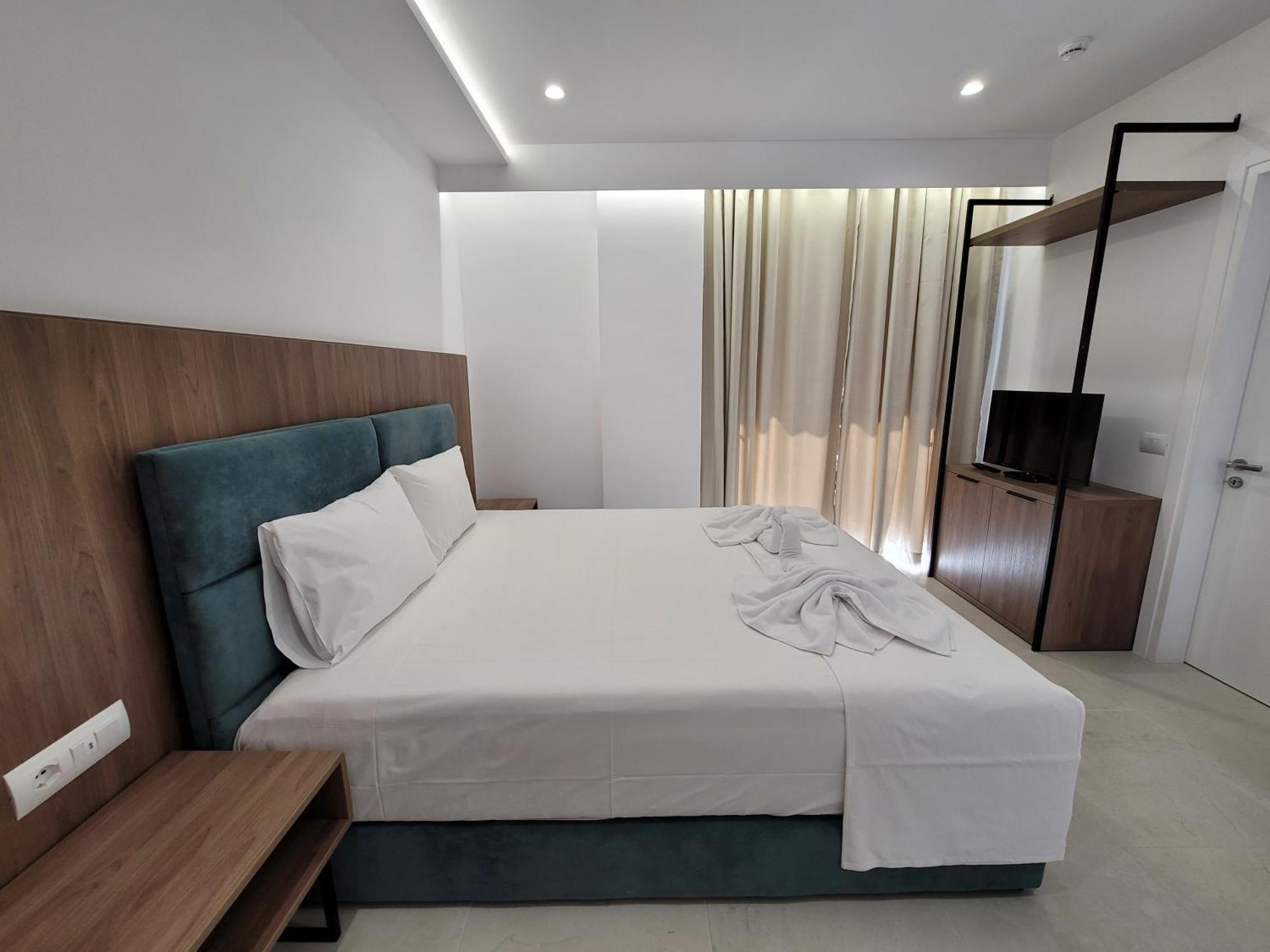 Prestige Hotel คซามิล ภายนอก รูปภาพ
