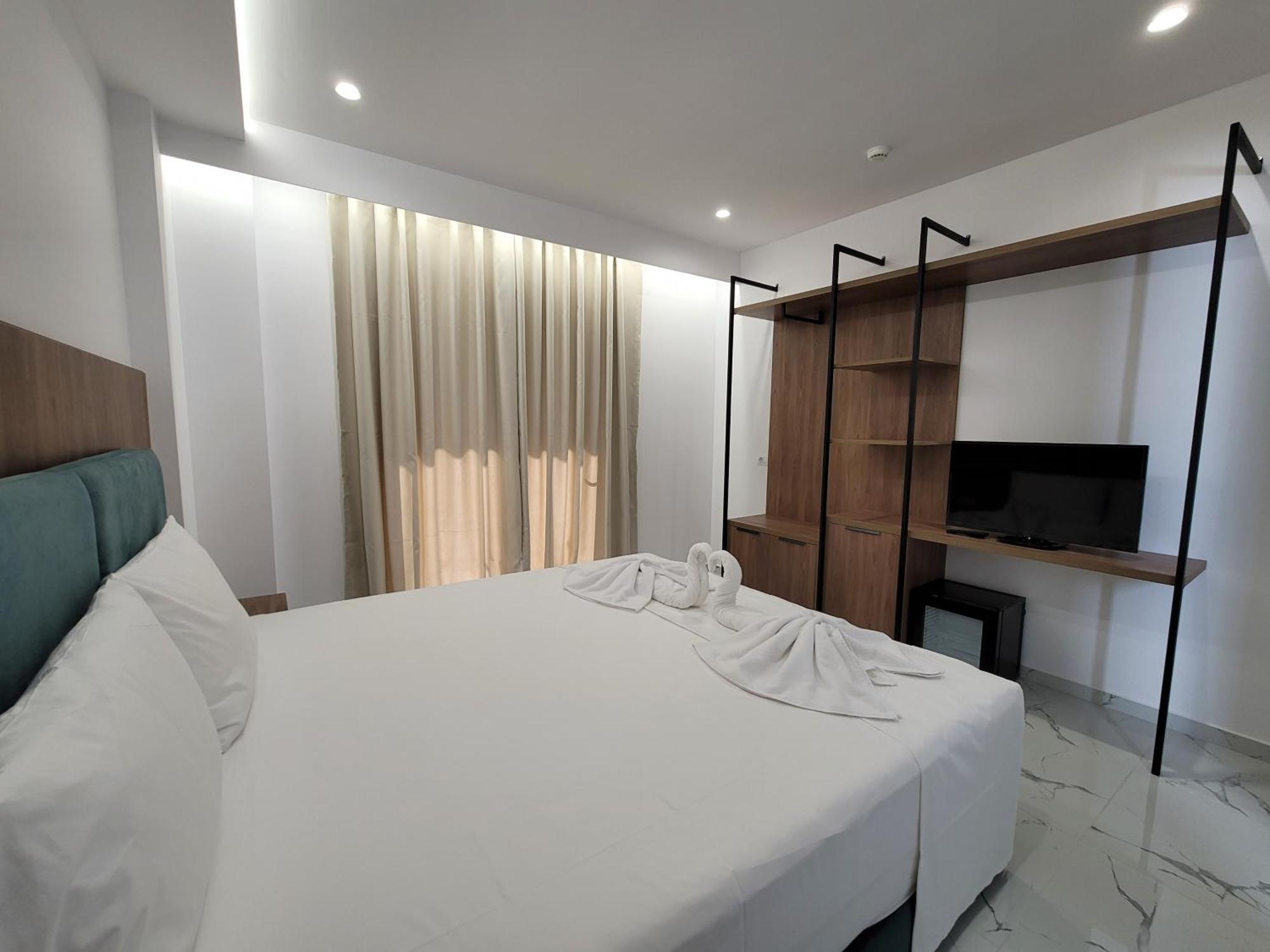Prestige Hotel คซามิล ภายนอก รูปภาพ
