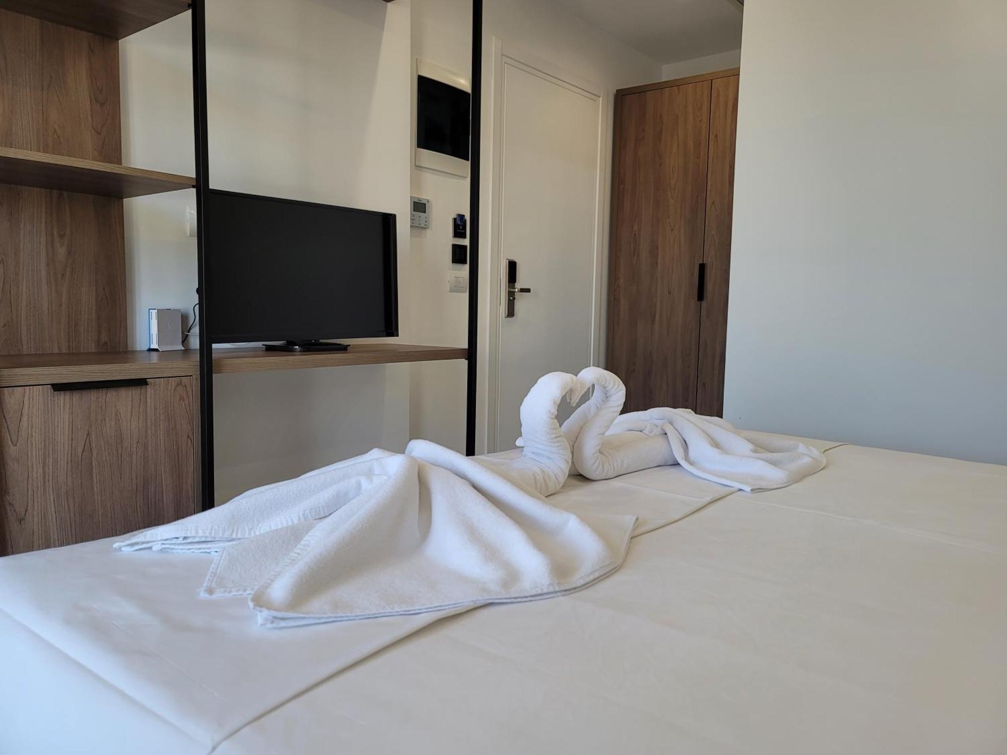 Prestige Hotel คซามิล ภายนอก รูปภาพ