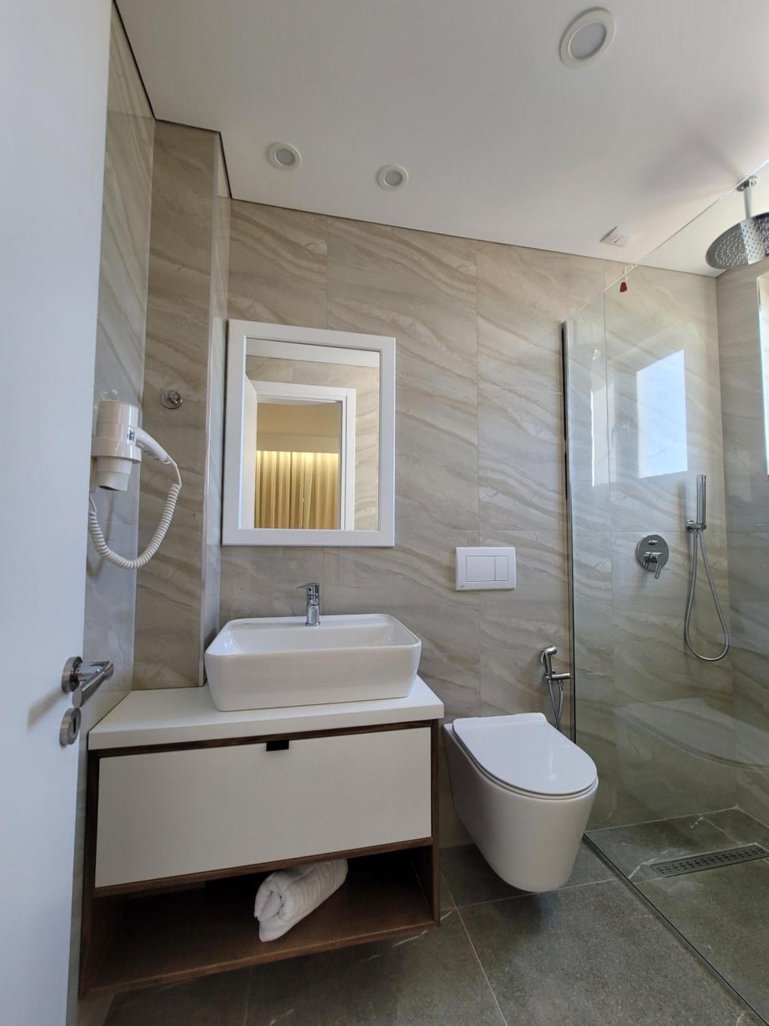 Prestige Hotel คซามิล ภายนอก รูปภาพ