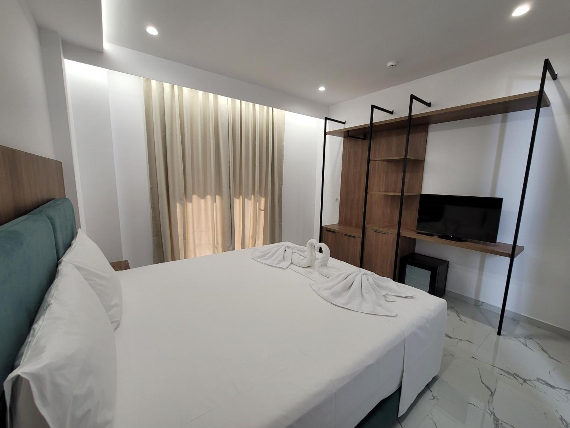 Prestige Hotel คซามิล ภายนอก รูปภาพ
