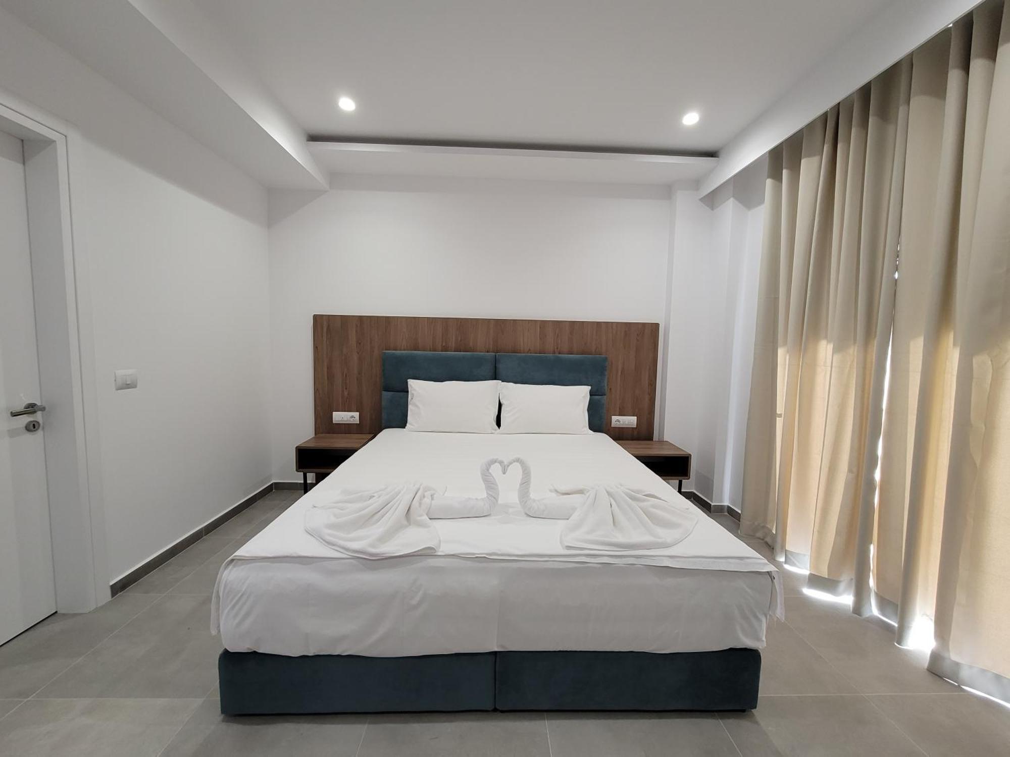 Prestige Hotel คซามิล ภายนอก รูปภาพ